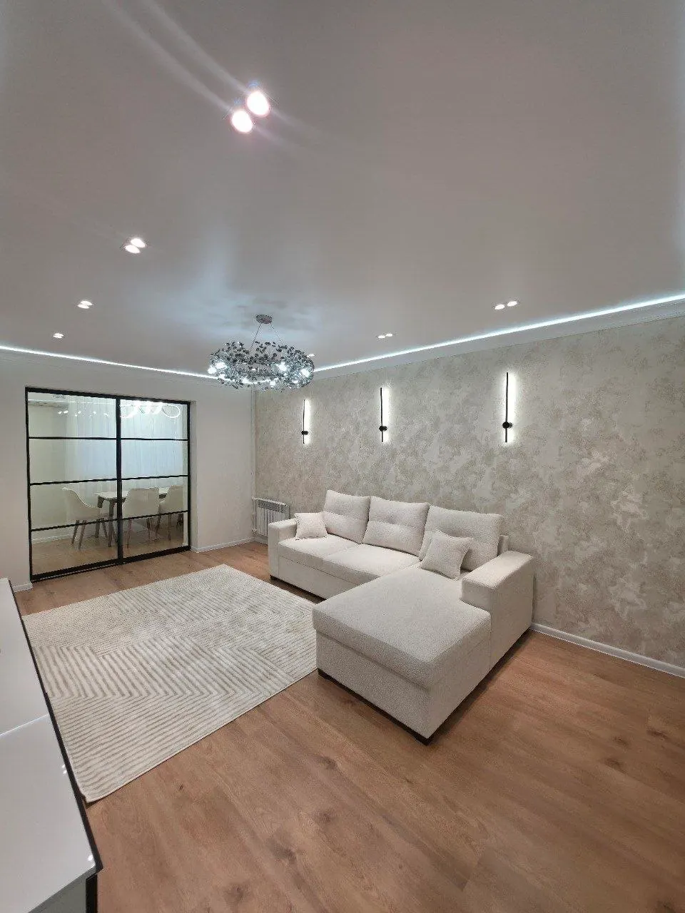 Продаётся 3-комнатная квартира, 65 м², 4/4 этаж — Чиланзарский район