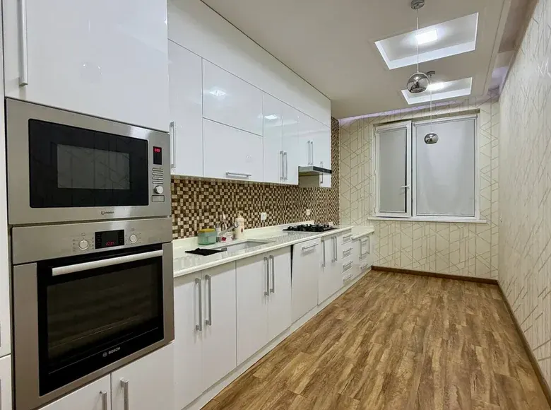 Сотилади 3 хонали квартира, 114 м², 4/9 қават — Юнусобод тумани