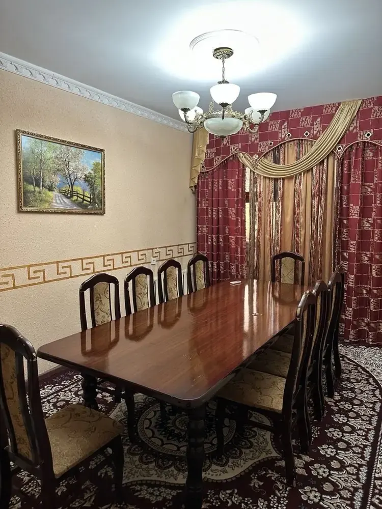 Сотилади 5 хонали квартира, 97 м², 2/4 қават — Олмазор тумани
