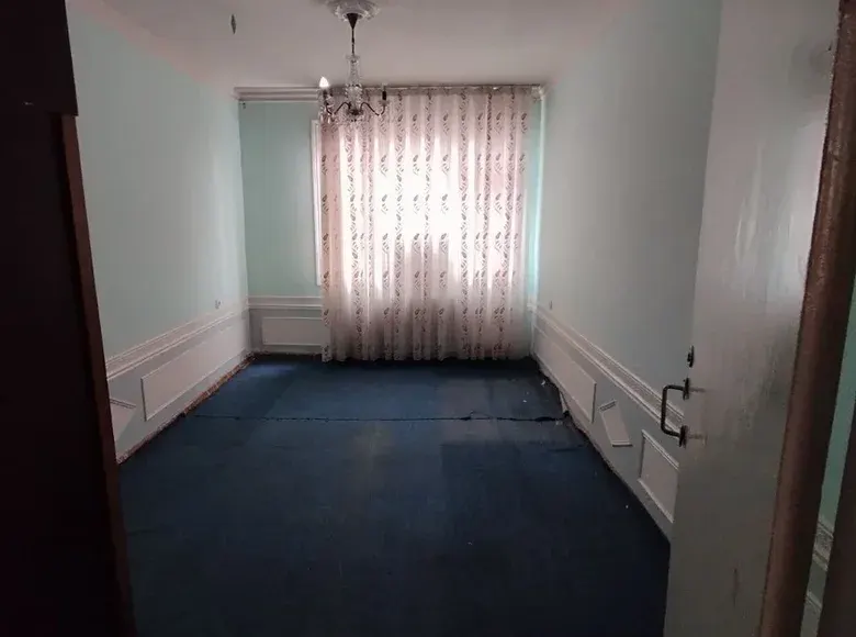 Продаётся 2-комнатная квартира, 50 м², 2/4 этаж — Мирзо-Улугбекский район