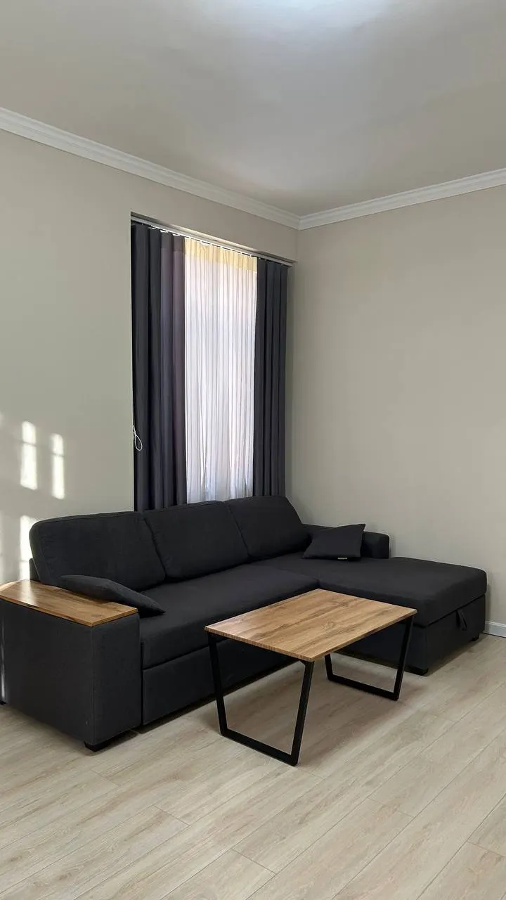 Продаётся 2-комнатная квартира, 50 м², 2/9 этаж — Мирабадский район