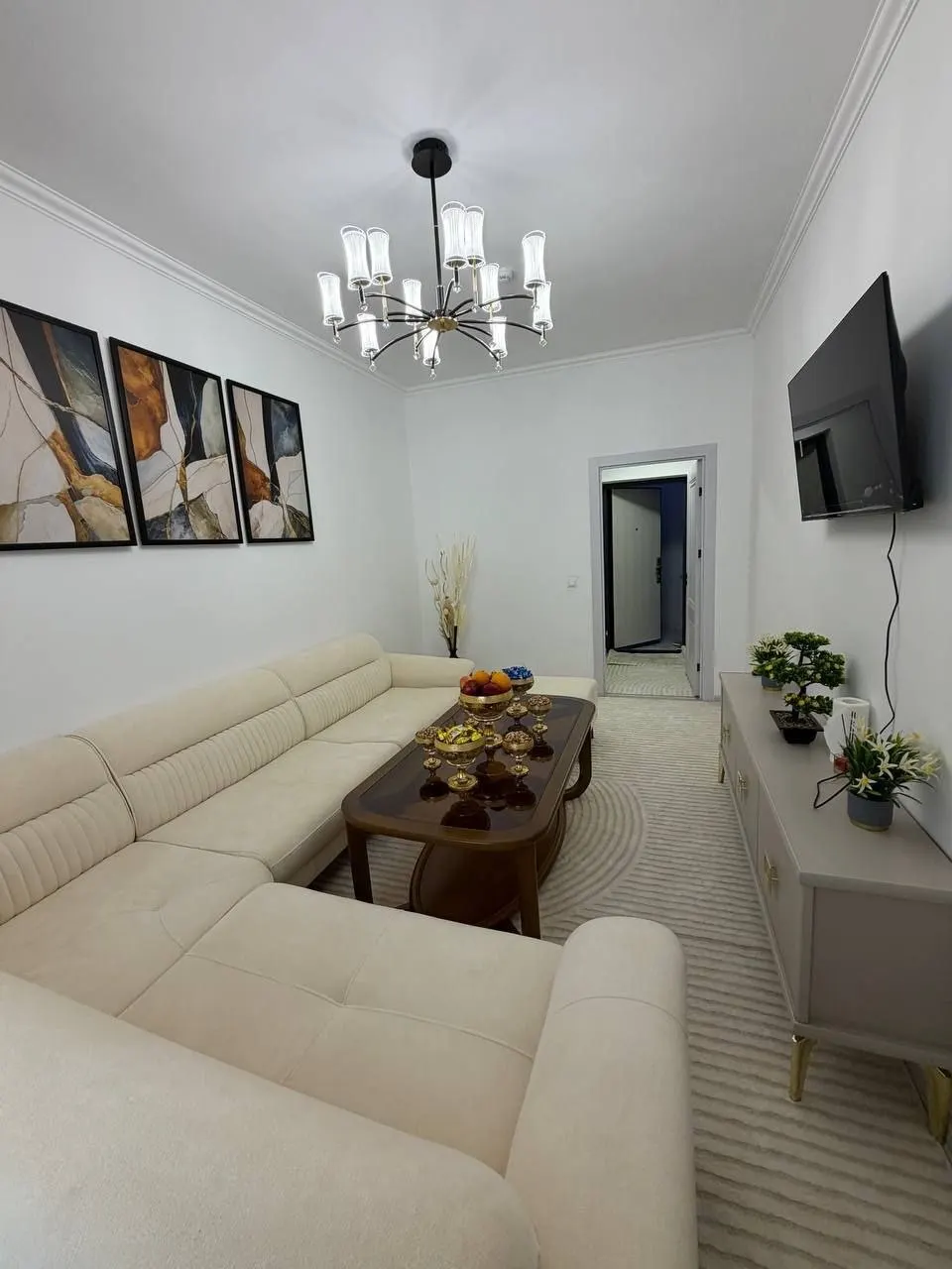 Продаётся 2-комнатная квартира, 56 м², 3/16 этаж — Чиланзарский район