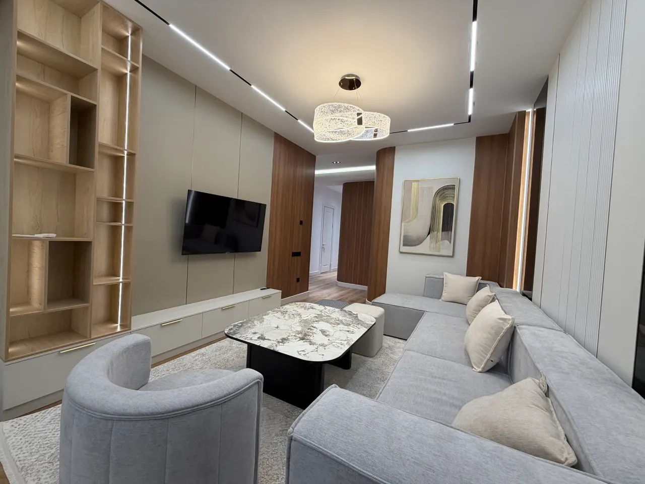 Sotiladi 4 xonali kvartira, 102 m², 8/12 qavat — Yakkasaroy tumani