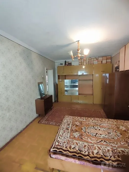 Сдаётся 1-комнатная квартира, 42 м², 6/9 этаж — Зангиатинский район