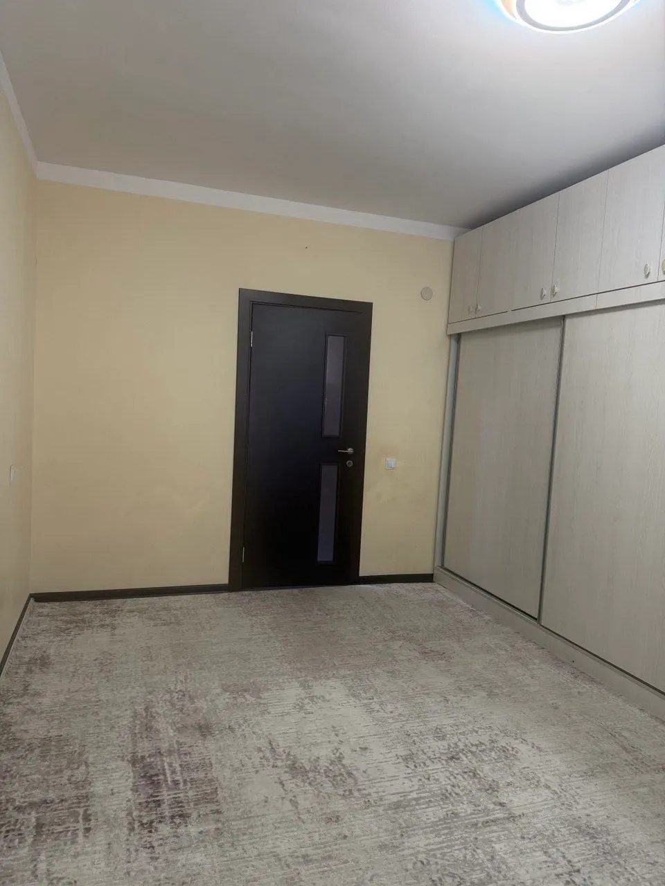 Ijaraga beriladi 3 xonali kvartira, 70 m², 4/8 qavat — Sergeli tumani