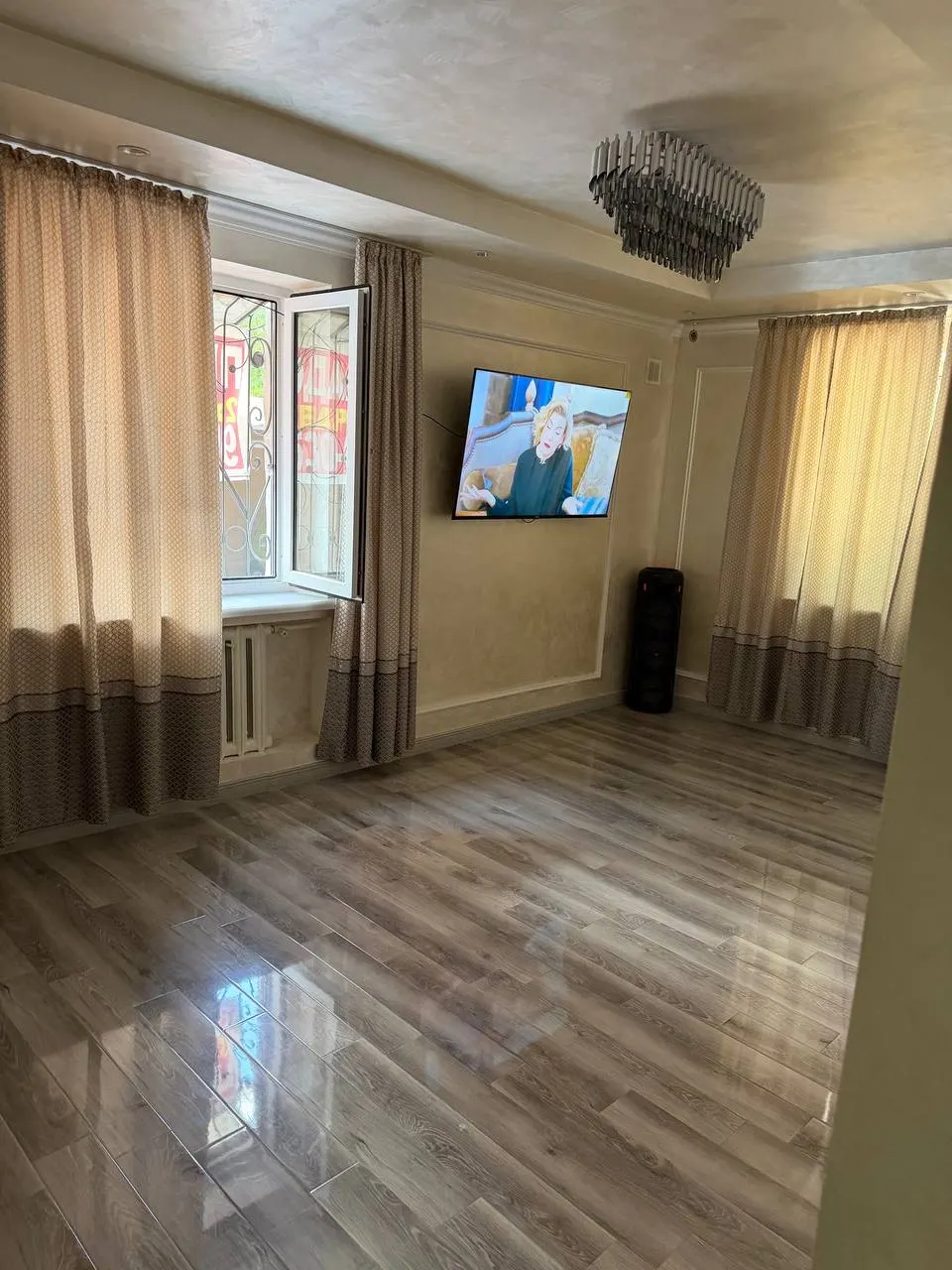 Sotiladi 1 xonali kvartira, 41 m², 1/5 qavat — Mirobod tumani