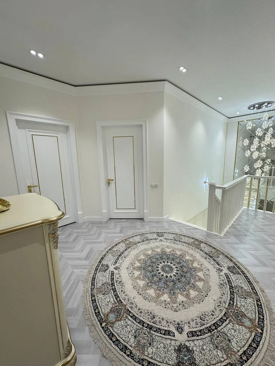 Ижарага берилади 4 хонали квартира, 140 м², 8/8 қават — Олмазор тумани