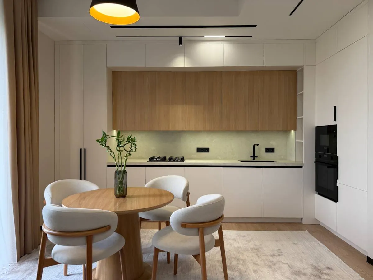 Сотилади 3 хонали квартира, 85 м², 6/8 қават — Мирзо Улуғбек тумани