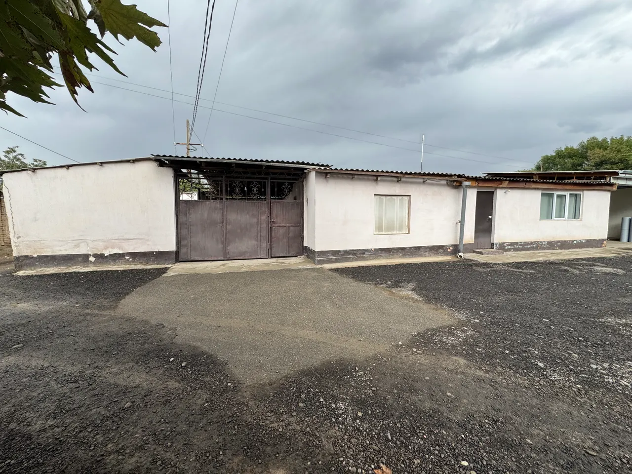 Продаётся 6-комнатный дом, 5.5 сот., 557 м² — Бекабадский район