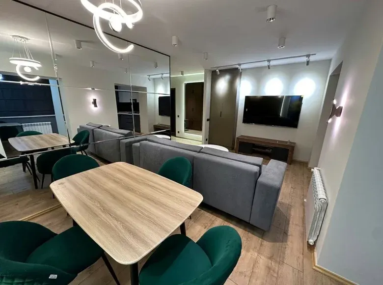 Сотилади 2 хонали квартира, 60 м², 2/4 қават — Миробод тумани