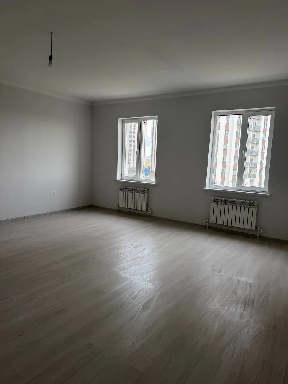 Сотилади 4 хонали квартира, 126 м², 4/5 қават — Зангиота тумани