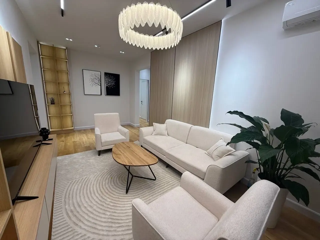 Sotiladi 3 xonali kvartira, 82 m², 10/16 qavat — Mirobod tumani