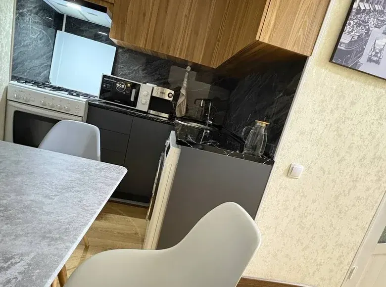 Продаётся 2-комнатная квартира, 41 м², 2/4 этаж — Юнусабадский район