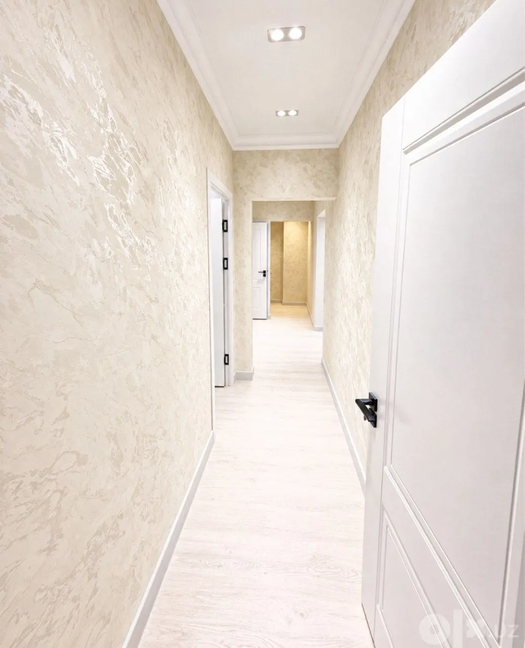 Сотилади 5 хонали квартира, 110 м², 4/9 қават — Юнусобод тумани