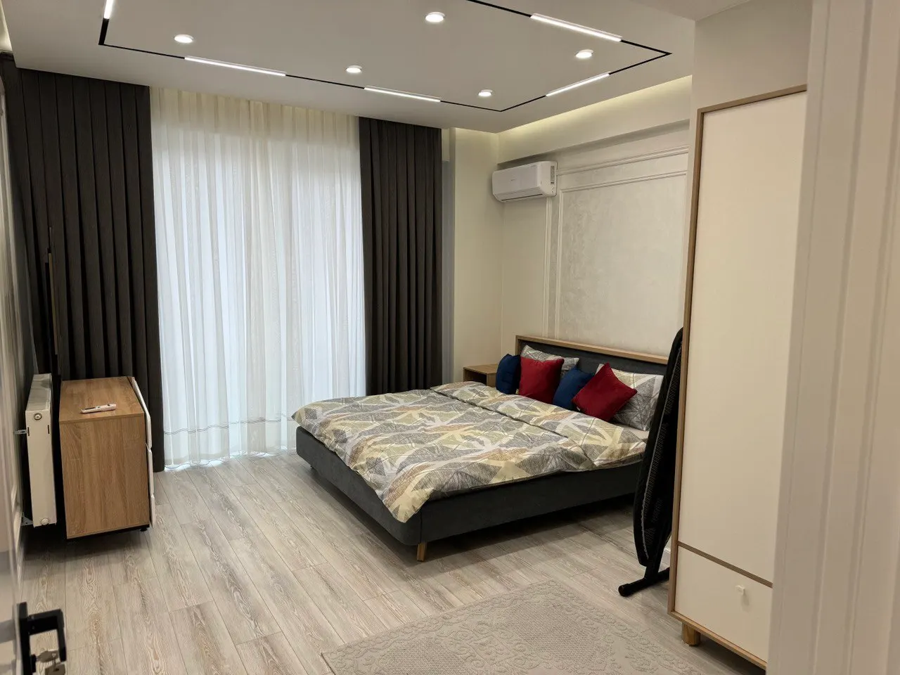 Ижарага берилади 3 хонали квартира, 110 м², 7/14 қават — Яккасарой тумани