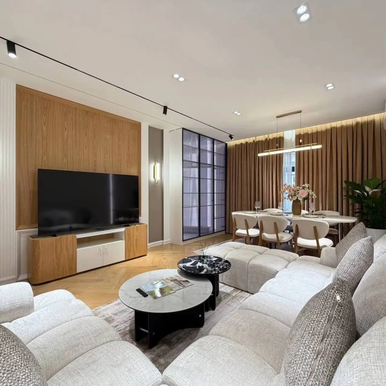 Сотилади 4 хонали квартира, 135 м², 7/10 қават — Яккасарой тумани
