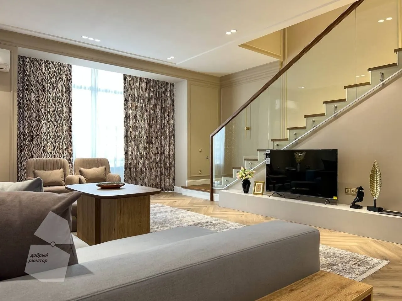 Ижарага берилади 6 хонали квартира, 250 м², 7/8 қават — Миробод тумани