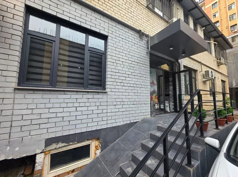 Sotiladi ofis, 70 m² — Yashnobod tumani