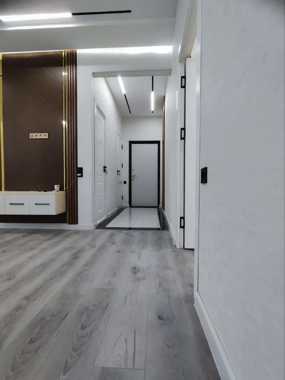 Sotiladi 2 xonali kvartira, 50 m², 4/4 qavat — Yunusobod tumani