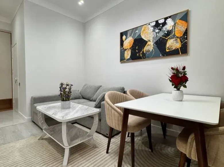 Sotiladi 2 xonali kvartira, 33 m², 8/8 qavat — Mirzo Ulugʻbek tumani