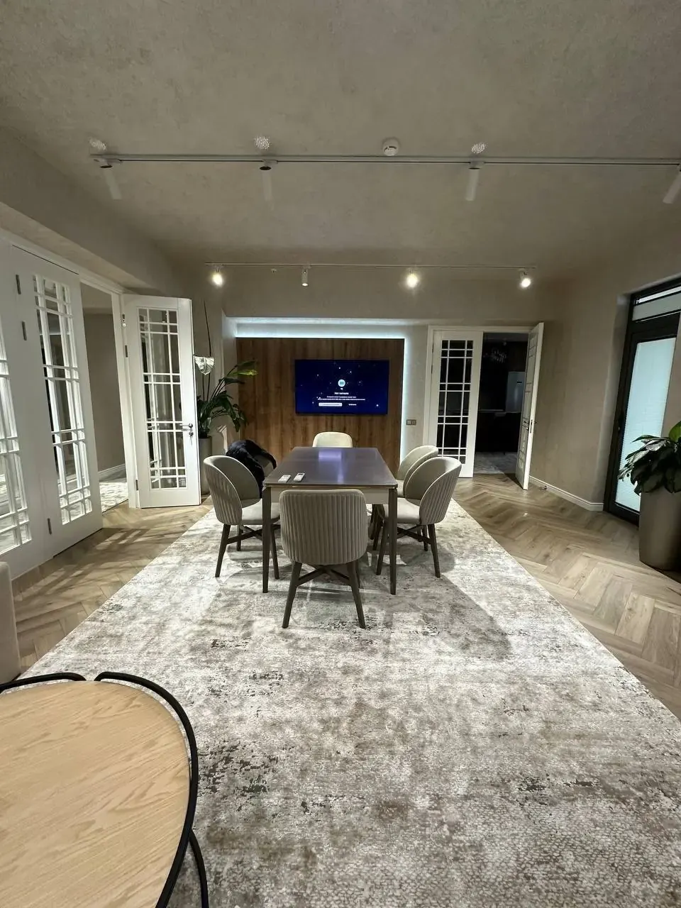 Сотилади 6 хонали квартира, 320 м², 25/26 қават — Мирзо Улуғбек тумани