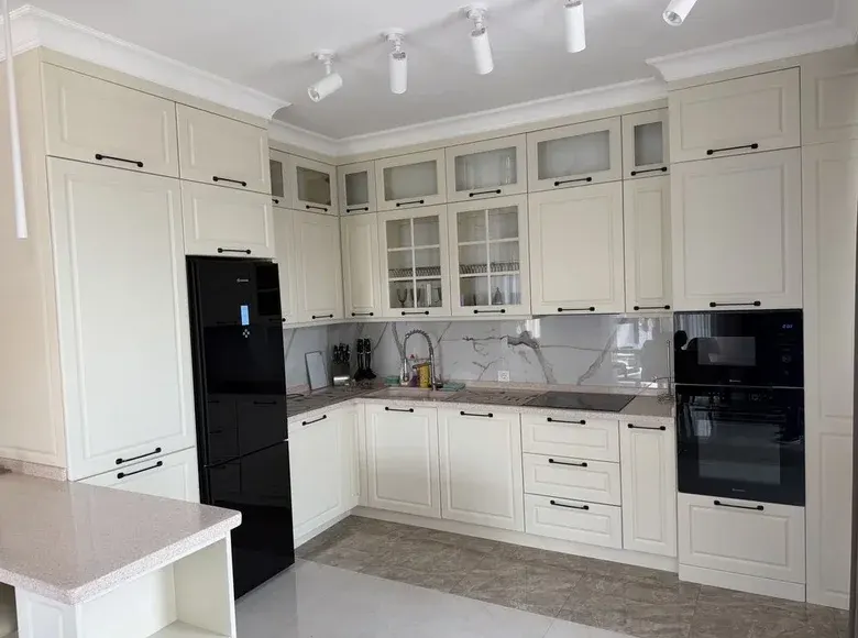 Сотилади 3 хонали квартира, 101 м², 9/18 қават — Чилонзор тумани