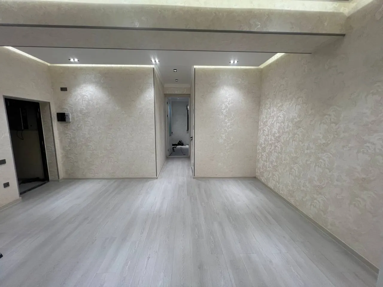 Сотилади 3 хонали квартира, 61 м², 2/3 қават — Сергели тумани