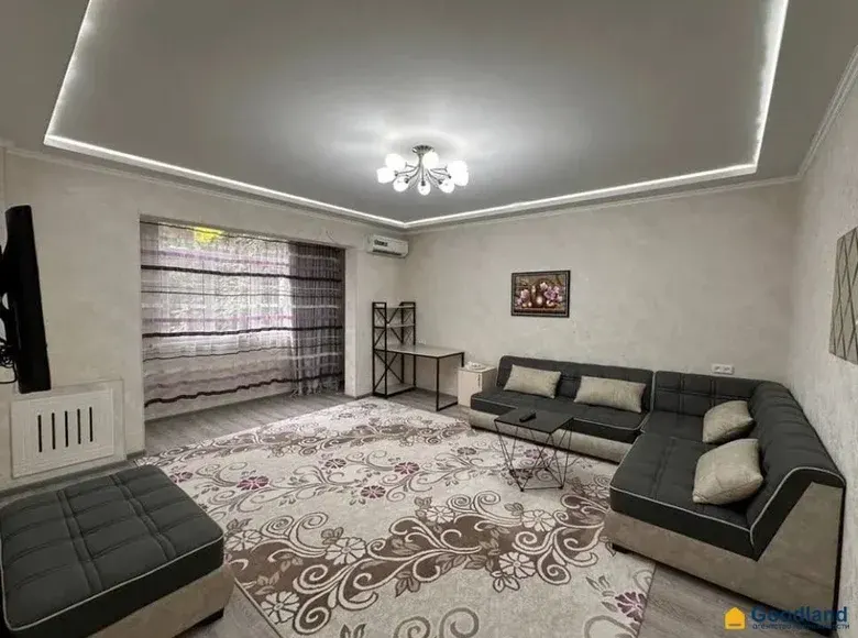 Продаётся 2-комнатная квартира, 60 м², 3/9 этаж — Мирзо-Улугбекский район