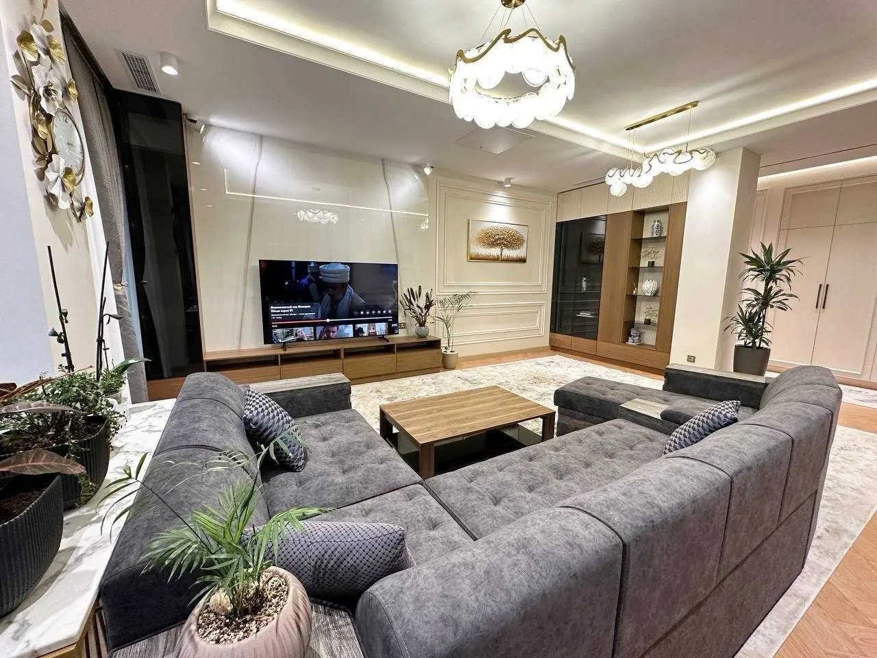Ижарага берилади 3 хонали квартира, 120 м², 4/10 қават — Миробод тумани