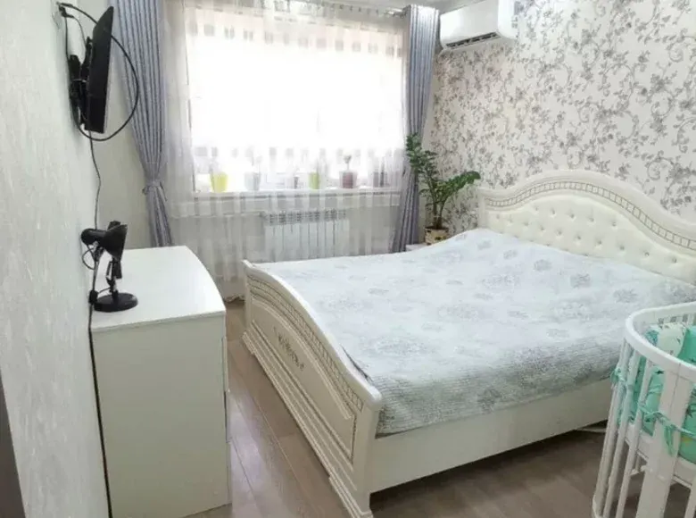 Sotiladi 3 xonali kvartira, 80 m², 3/4 qavat — Chilonzor tumani