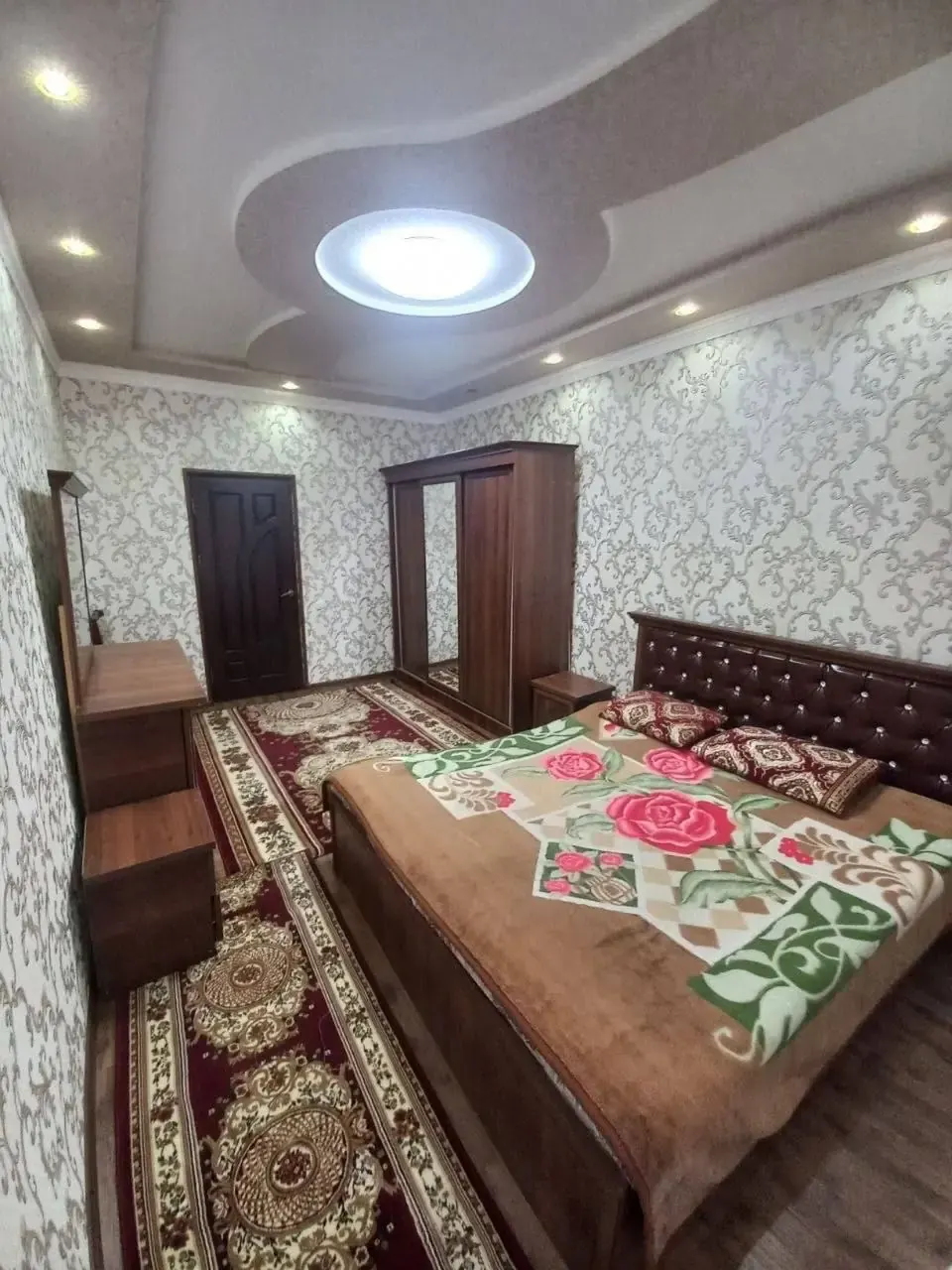 Сдаётся 2-комнатная квартира, 50 м², 1/4 этаж — Чиланзарский район