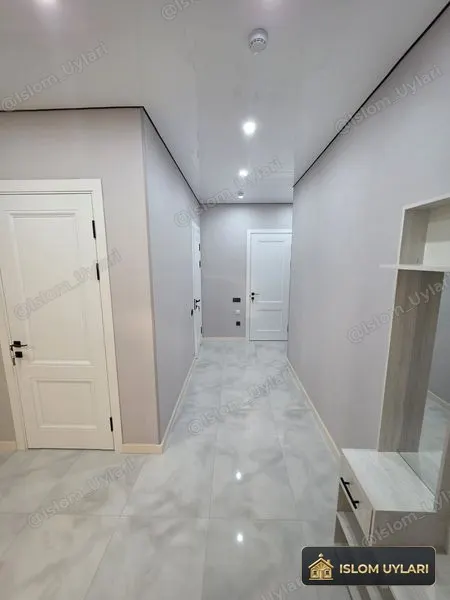 Сдаётся 3-комнатная квартира, 93 м², 7/12 этаж — Яшнабадский район