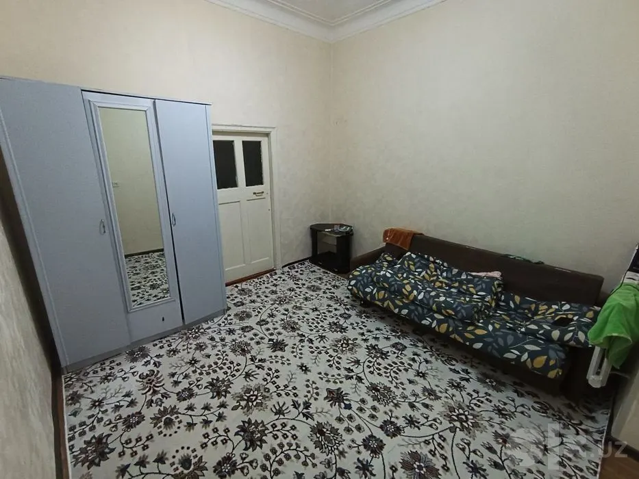 Сдаётся 2-комнатная квартира, 56 м², 3/3 этаж — Яккасарайский район