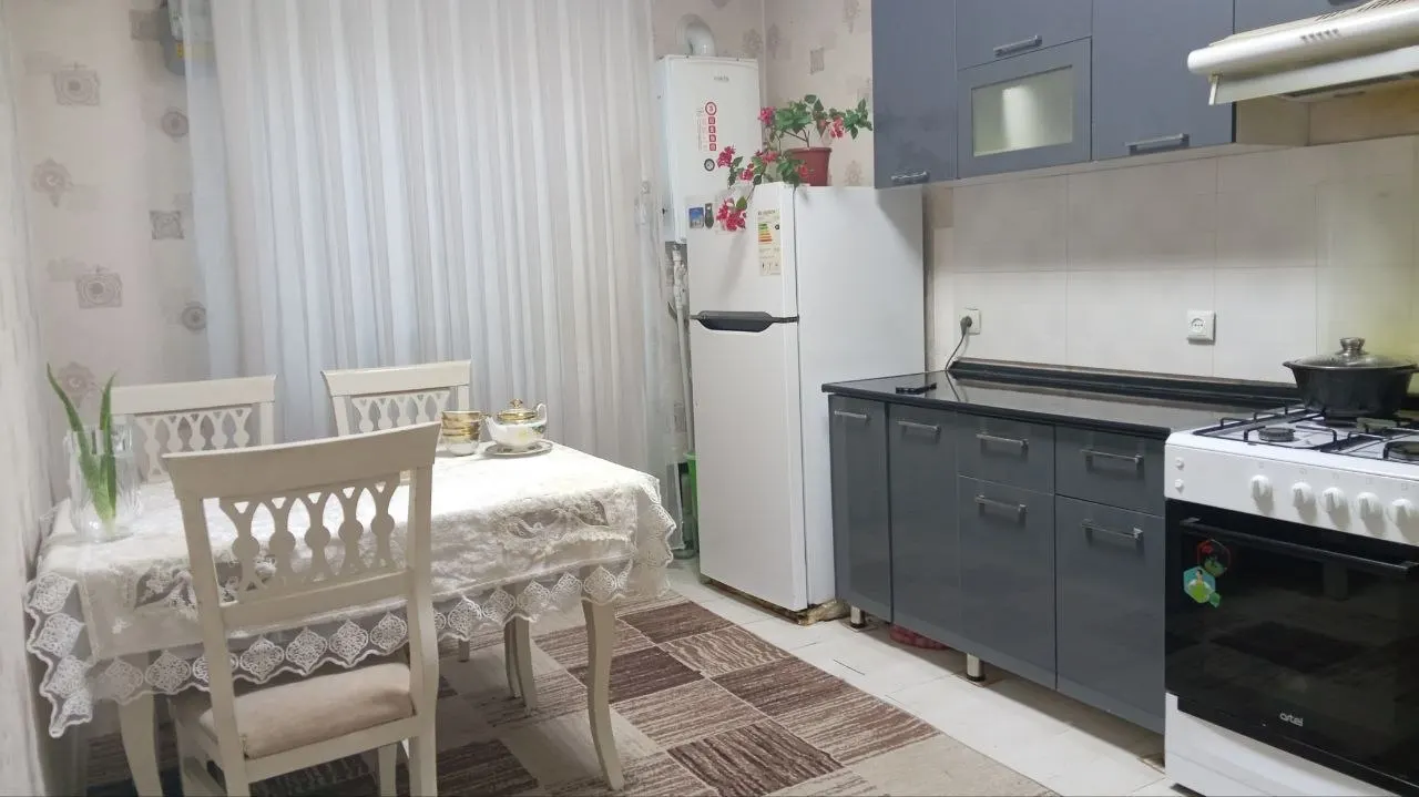 Сотилади 2 хонали квартира, 50 м², 1/5 қават — Миробод тумани