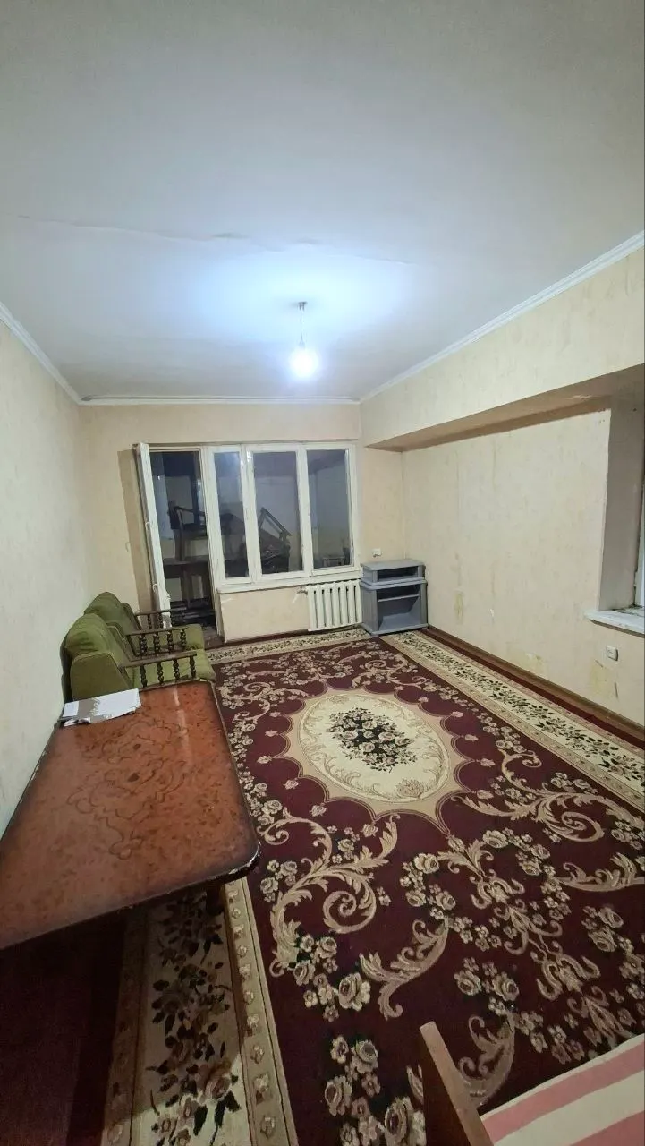 Sotiladi 1 xonali kvartira, 42 m², 4/4 qavat — Mirzo Ulugʻbek tumani
