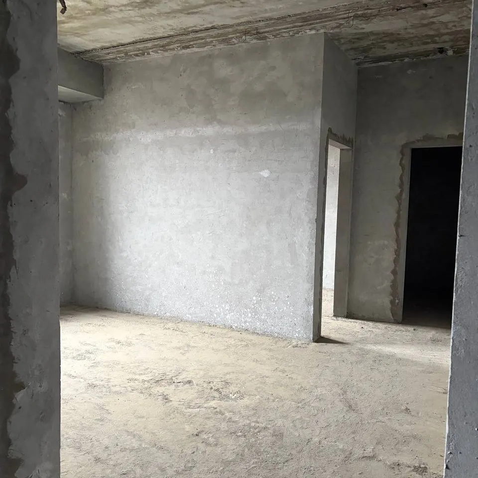 Продаётся 2-комнатная квартира, 105 м², 2/2 этаж — Ташкентский район