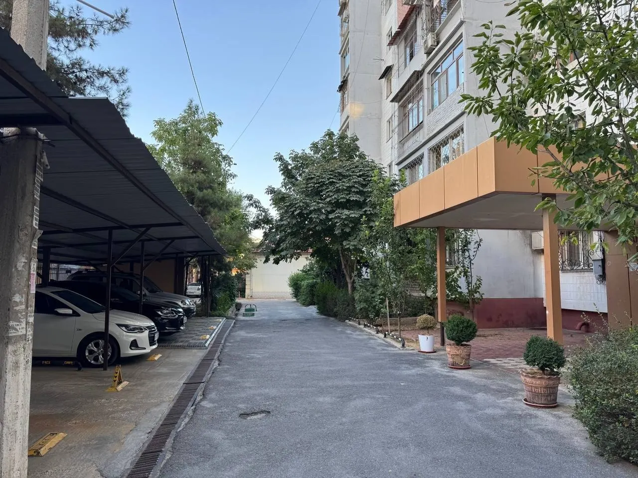 Сотилади 3 хонали квартира, 84 м², 5/9 қават — Миробод тумани