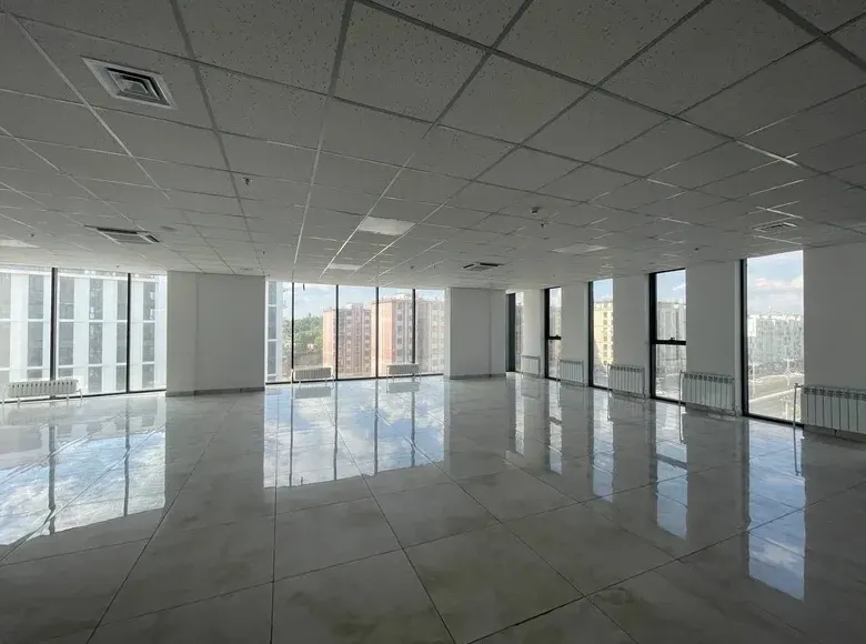 Ijaraga beriladi tijorat binosi, 300 m², 7/17 qavat — Mirobod tumani