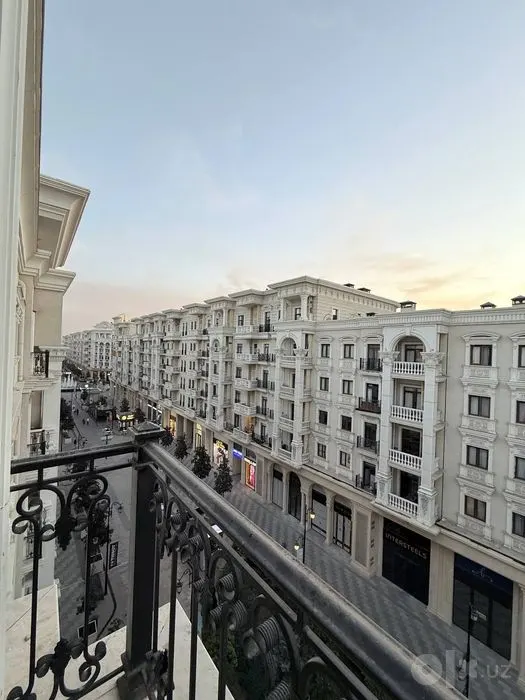 Sotiladi 3 xonali kvartira, 85 m², 6/7 qavat — Shayxontohur tumani