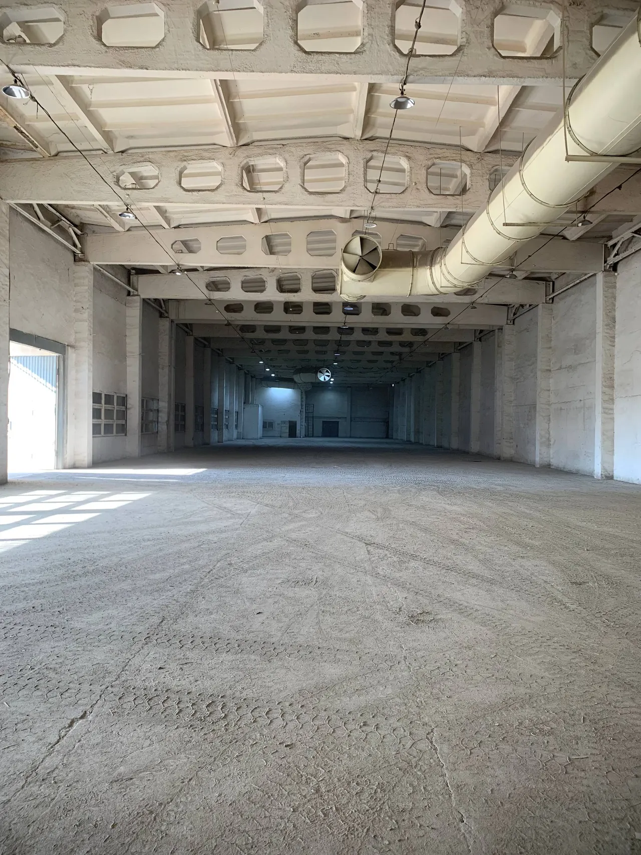 Сдаётся коммерческое помещение, 2310 м² — Алмазарский район