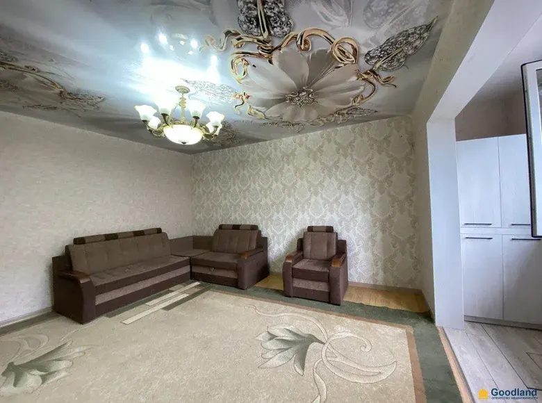 Sotiladi 3 xonali kvartira, 72 m², 6/9 qavat — Yashnobod tumani