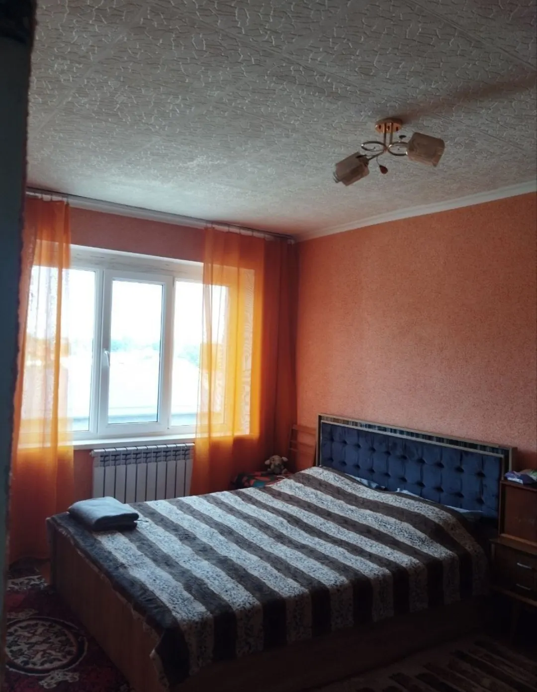 Сотилади 3 хонали квартира, 68 м², 4/5 қават — Чирчиқ шаҳри