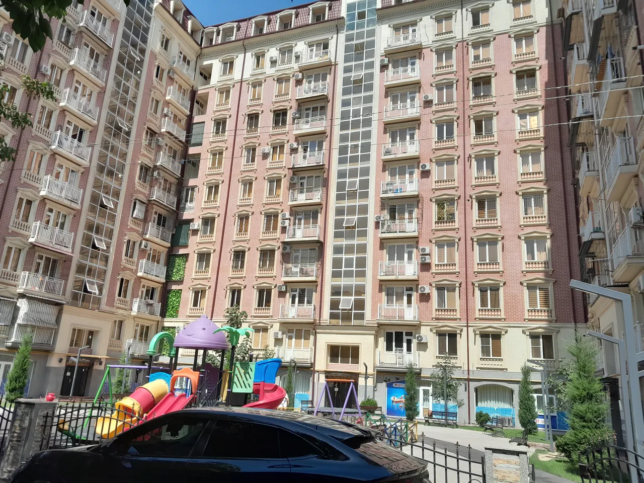 Продаётся 2-комнатная квартира, 54 м², 4/11 этаж — Юнусабадский район