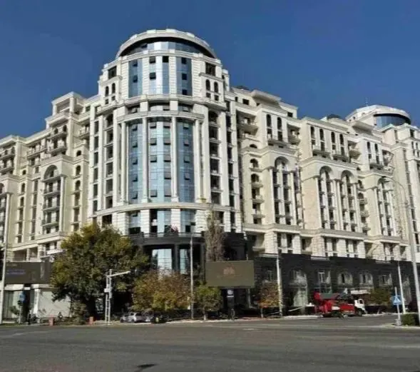 Продаётся 2-комнатная квартира, 68 м², 6/12 этаж — Юнусабадский район