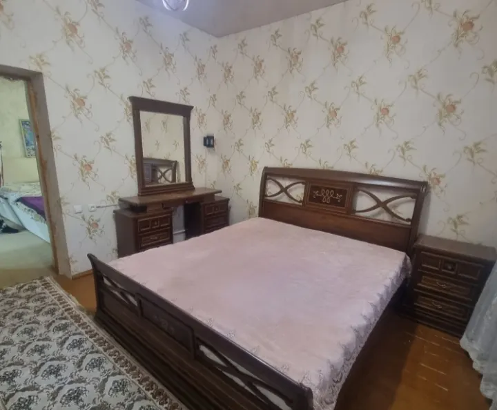 Ijaraga beriladi 4 xonali hovli uy, 3 sotix — Yakkasaroy tumani