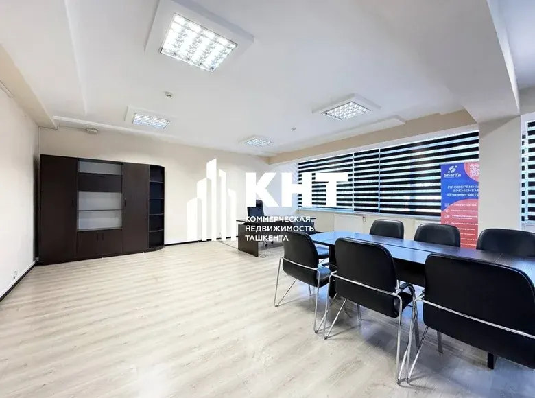 Сдаётся коммерческое помещение, 481 м², 2/2 этаж — Юнусабадский район