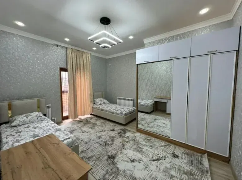 Сдаётся 3-комнатная квартира, 80 м², 10/10 этаж — Яккасарайский район