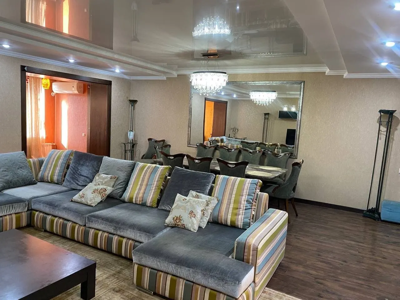 Ijaraga beriladi 4 xonali kvartira, 225 m², 5/6 qavat — Mirobod tumani