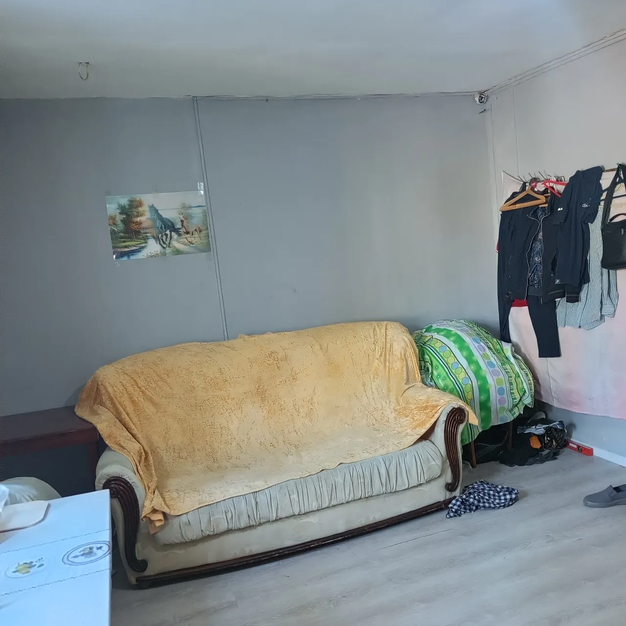 Sotiladi 1 xonali kvartira, 18 m², 2/4 qavat — Mirzo Ulugʻbek tumani