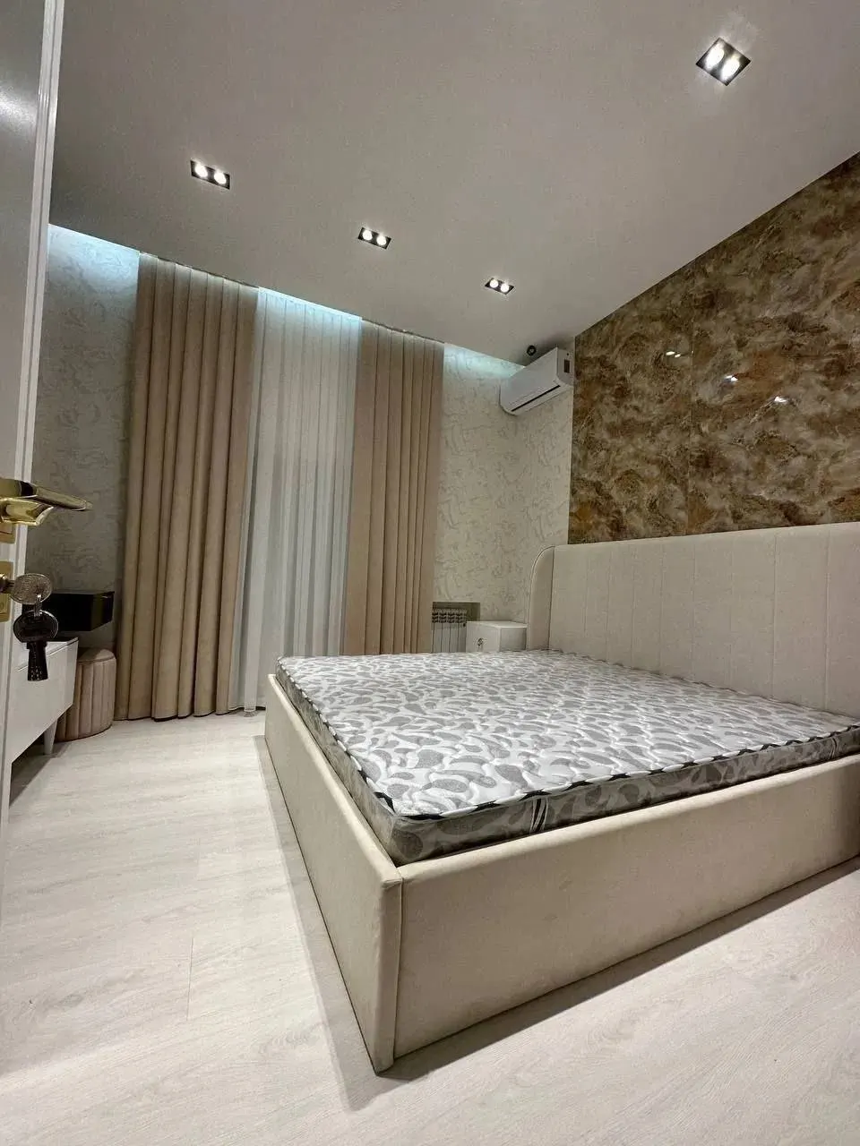 Ижарага берилади 2 хонали квартира, 58 м², 4/10 қават — Мирзо Улуғбек тумани